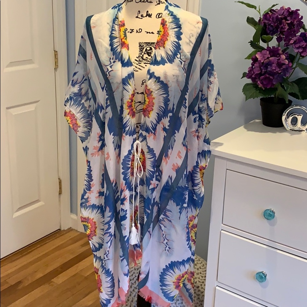 CLEARANCE! Anna Sheer Floral Print Kimono Cover Up NEW! - Picture 2 of 7